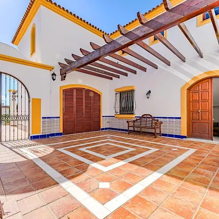 Juliet Villa *