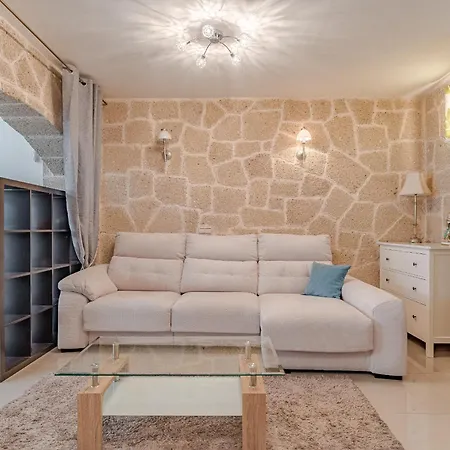 Juliet Villa Costa Adeje