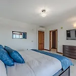 Juliet Villa